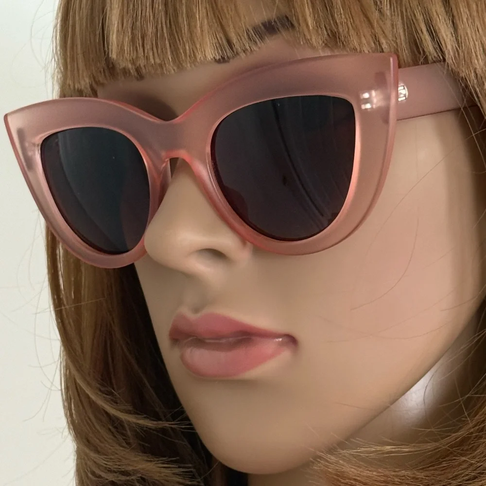Blush Pink Cat-Eye Sunglasses - Picture 3 of 3